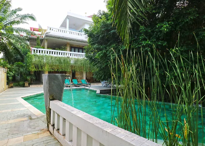 Bali Mystique Hotel & Apartment Seminyak 3*