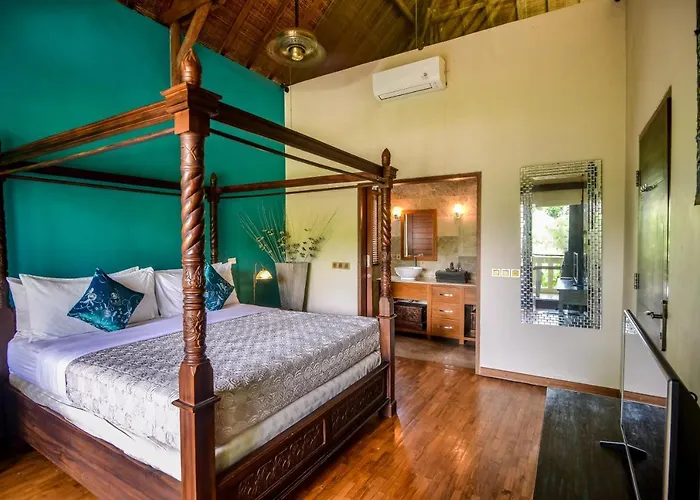 Bali Mystique Hotel & Apartment Seminyak 3*
